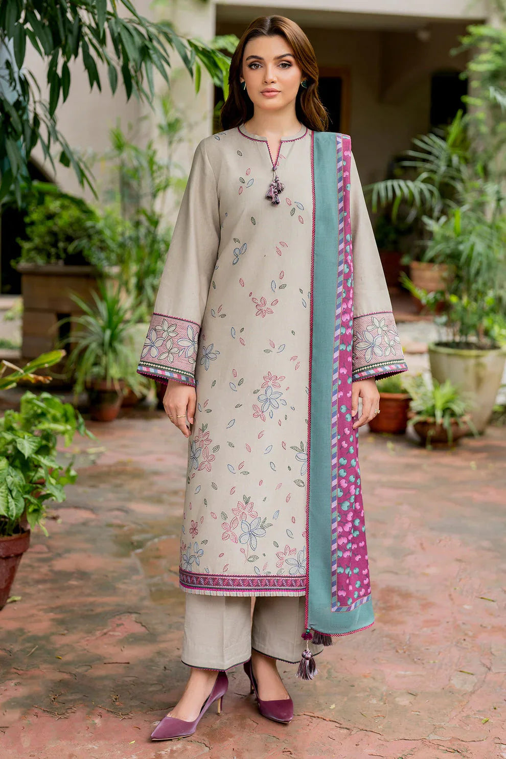 Jazmin D#054 – Luxury 3pc Dhanak Suit with Wool Shawl