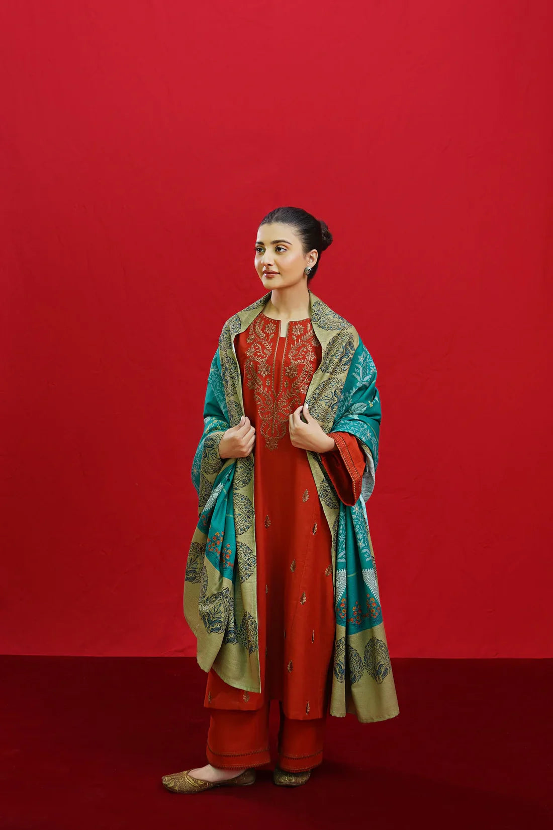 Urge D#052 – Luxury 3pc Dhanak Suit with Wool Shawl