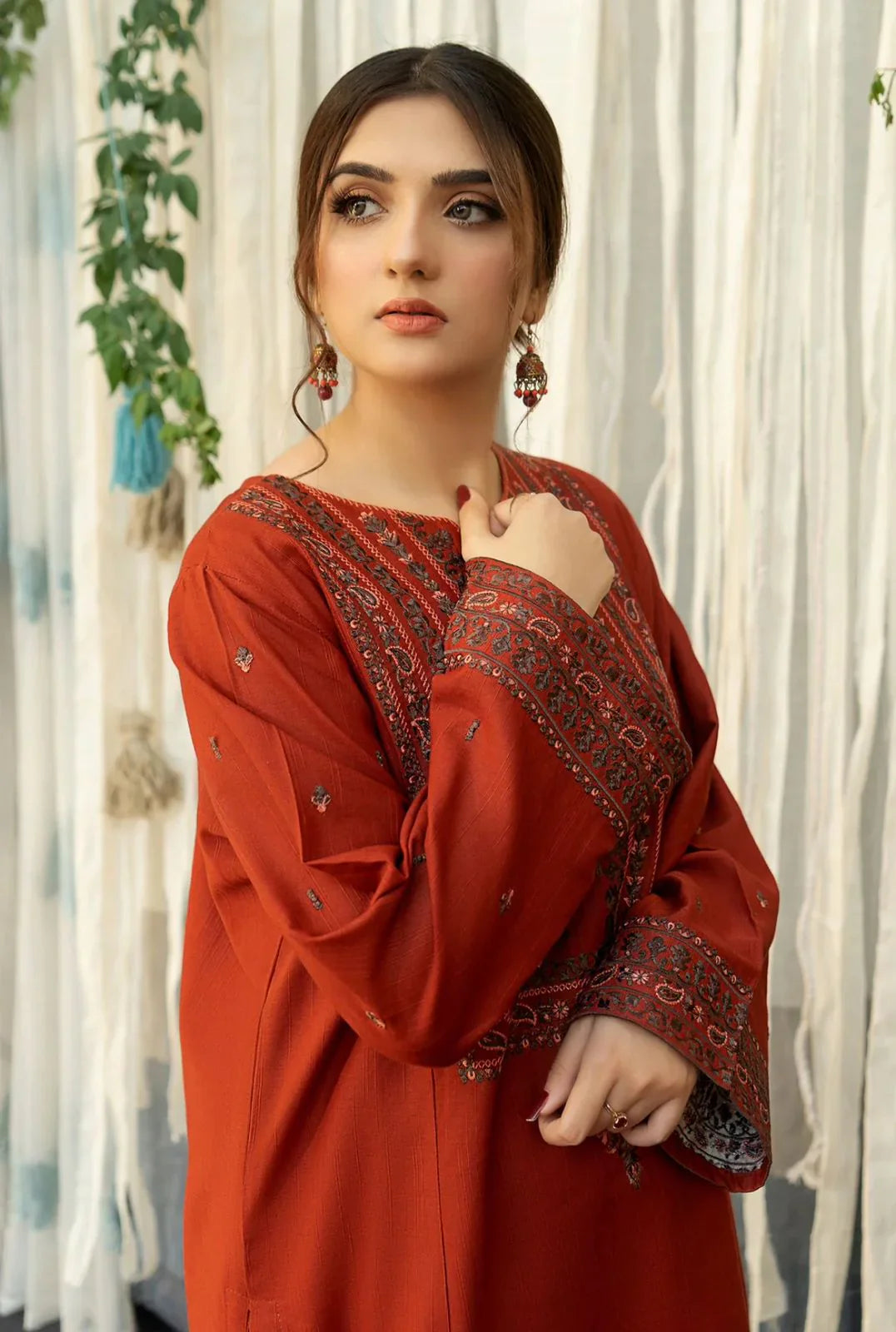 Urge D#013 – Luxury 3pc Dhanak Suit with Wool Shawl