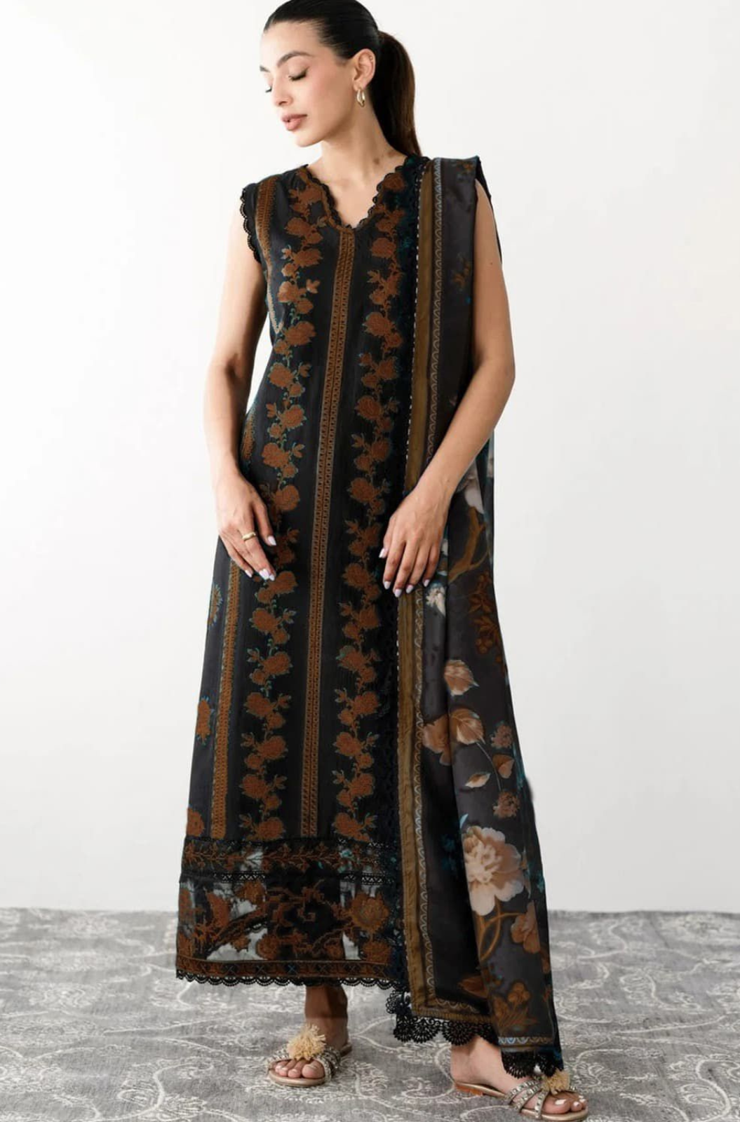 Maria B D#062 – Luxury 3pc Dhanak Suit with Wool Print Shawl