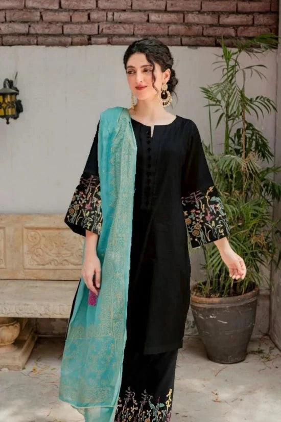 Urge D#044 – Luxury 3pc Dhanak Suit with Wool Shawl