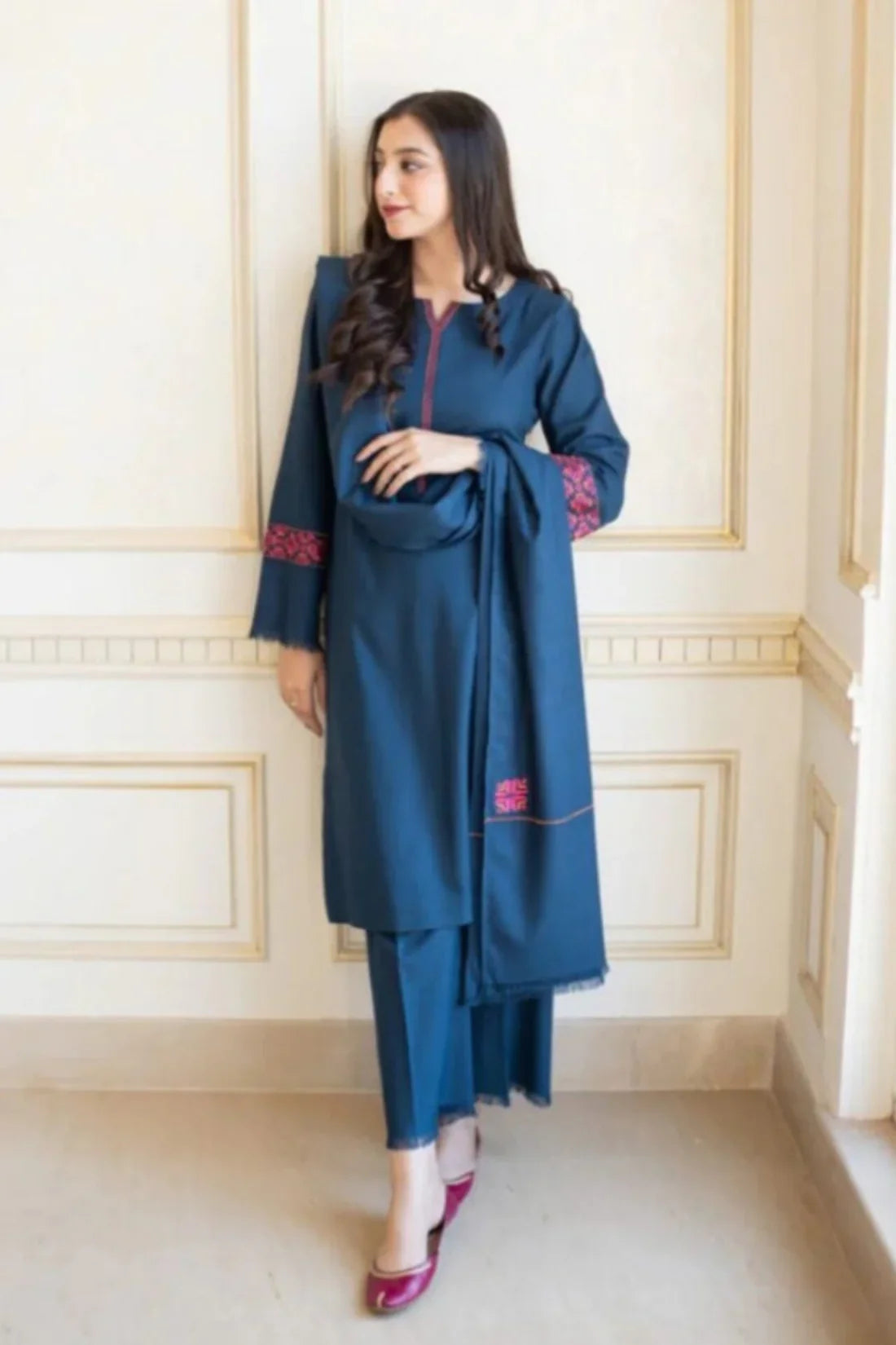 Aisling D#037 – Luxury 3pc Dhanak Suit with Wool Shawl