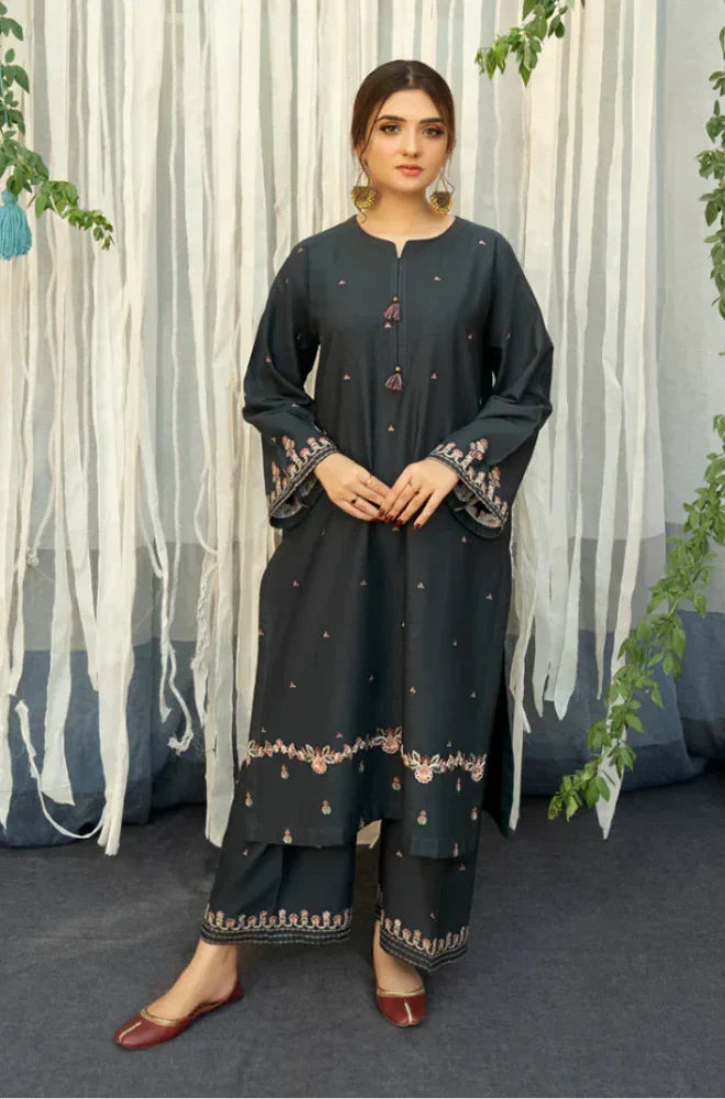 Urge D#021 – Luxury 3pc Dhanak Suit with Wool Shawl